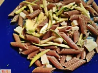 Fotografija recepta: Pašta z bučkinim carpacciom