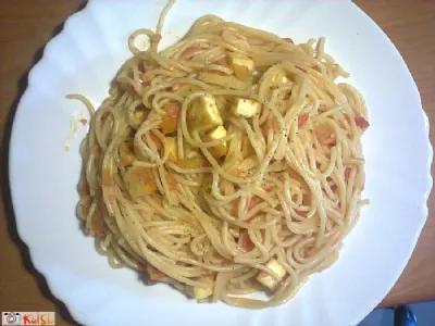 Špageti s sirom za žar