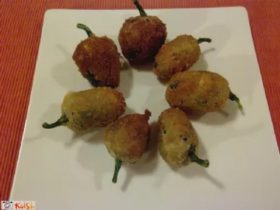 Ocvrte nadevane jalapeno paprike