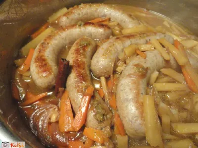 Pečenice v omaki iz piva