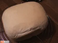 Fotografija recepta: Beli masleni kruh iz kruhomata