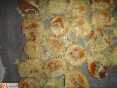 Slasten krompir s sirom