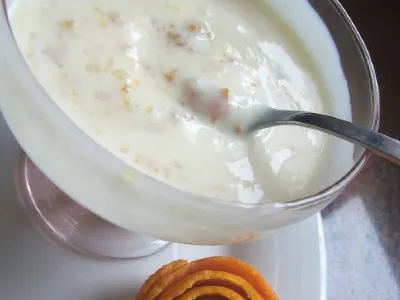 Navadni jogurt z marmelado, Nutello...