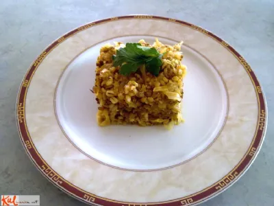 Zapečeno kislo zelje in ješprenj z mletim mesom