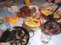 Fotografija recepta: Svinjska ribica s suhimi slivami in omako iz suhih sliv