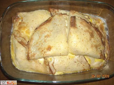 Slane palačinke s skuto in drobnjakom