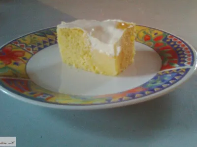 Pecivo s pudingom in smetano