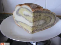 Fotografija recepta: Pisan tribarvni kruh