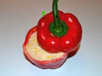 Fotografija recepta: Paprika polnjena s tuninim namazom