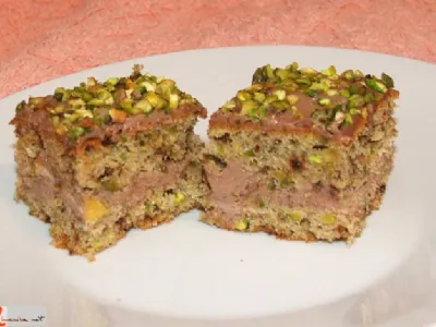 Pecivo s pistacijami in čokolado