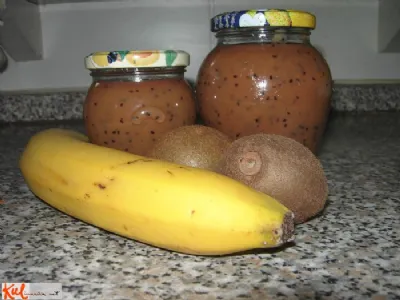 Kivijeva marmelada z bananami
