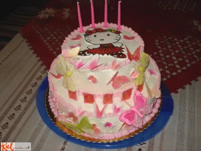 Torta Hello Kitty z metuljčki