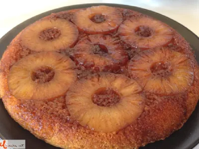 Ananasova upside-down tortica iz ponve