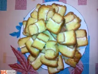 Fotografija recepta: Biskvit s skutinim nadevom