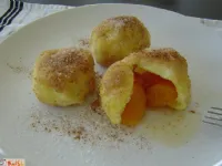 Fotografija recepta: Marelični cmoki iz skutnega testa