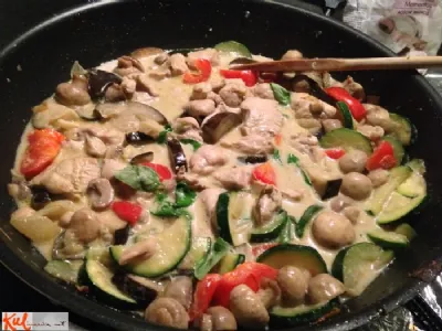 Vietnamski green curry