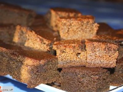 Kolački s temnim pivom in melaso