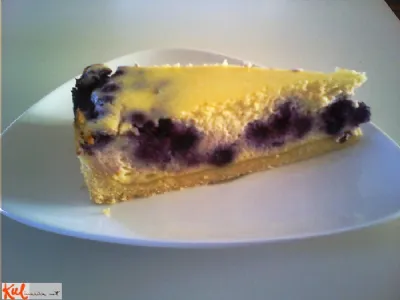 Borovničeva pita z ricotto