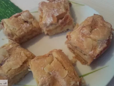 Jabolčna pita s čežano