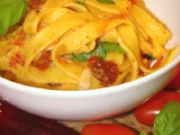 Fotografija recepta: Testenine s paradižnikom »ala fasulas«