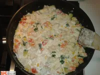 Fotografija recepta: Kvinoja z zelenjavo in piščancem