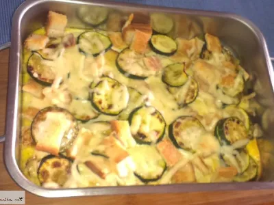 Lahek bučkin narastek