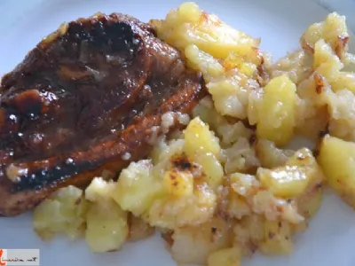 Svinjska rebra z vzhodnjaškim pridihom