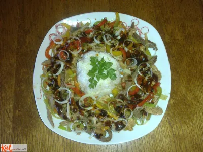 Mesno zelenjavni trakovi z domačo teryaki omako