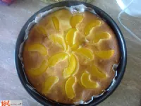 Fotografija recepta: Skutin kolač z breskvami