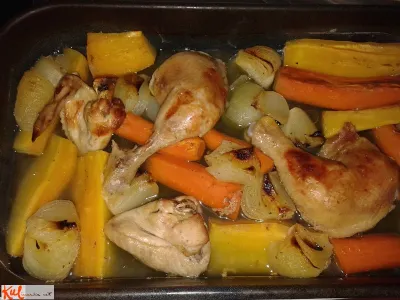 Piščančja bedra pečena na vodi