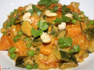 Zelenjavna korma z indijskimi oreščki 