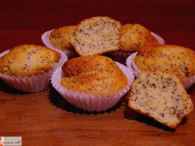 Limonini muffini z ingverjem in makom