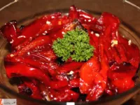 Fotografija recepta: Enostavne pečene paprike