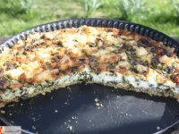 Fotografija recepta: Regratov quiche s feto