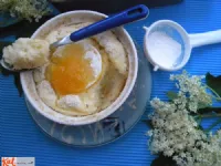 Fotografija recepta: Zdrobov narastek iz bezgovih cvetov