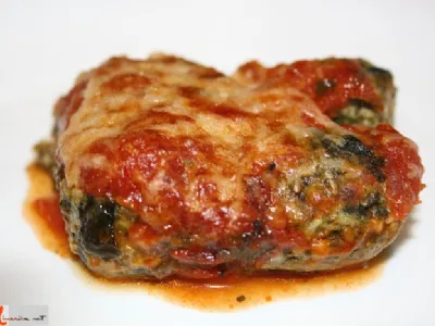 Zapečeni skutni cmočki s špinačo in čemažem