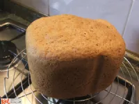 Fotografija recepta: Polnovreden kruh iz kruhomata