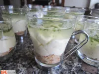 Fotografija recepta: Limonca v kozarcu