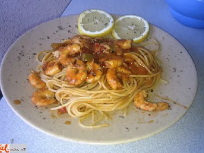 Erasmus špageti z gamberi