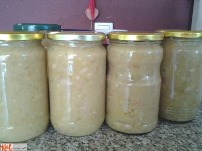 Solata iz fižola v zrnju