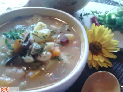 Zelenjavna juha z želodčki