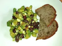 Fotografija recepta: Pisana solata z avokadom