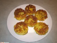 Fotografija recepta: Krompirjevo - ribje polpete