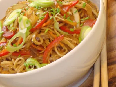 Pekoče testenine 2 »ala fasulas«