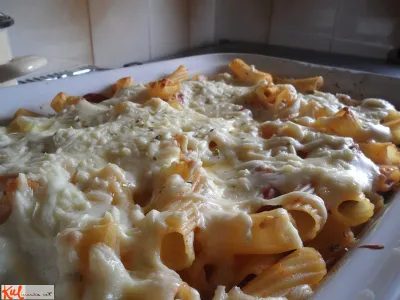 Fantazija testenin in klobase