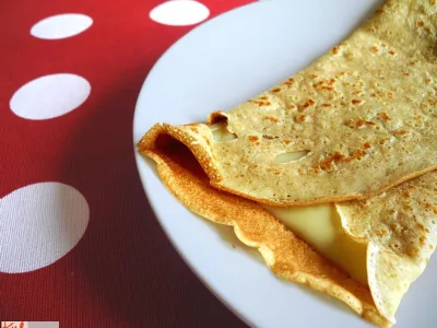 Pirine palačinke s stopljenim sirom