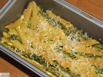 Pečeni šparglji z makaroni