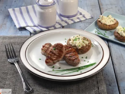 Svinjski file na žaru 