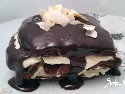 Čokoladna torta palačink z mascarpone kremo