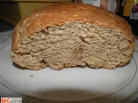 Fotografija recepta: Rženi kruh s koščki orehov